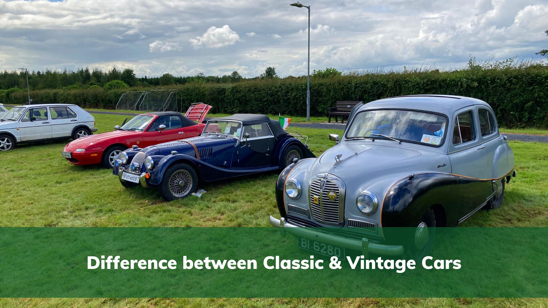 Difference between classic vintage antique cars