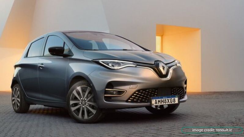 small EV - Renault ZOE E-Tech