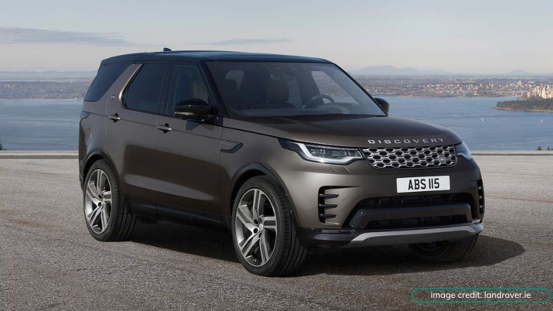 best 7-seater SUV Ireland - Land Rover Discovery